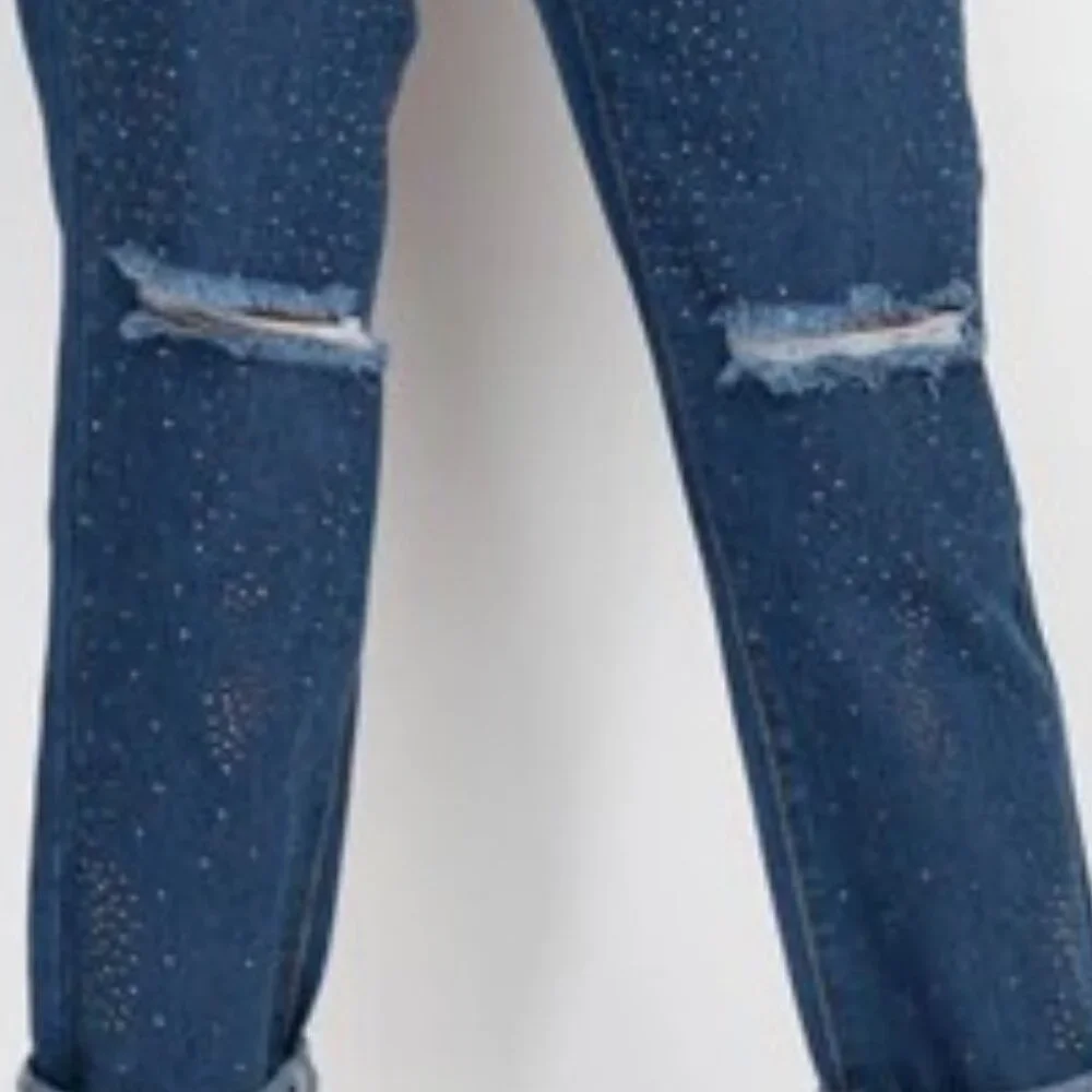 Rhinestone Ripped-Front - Picture 6 of 9